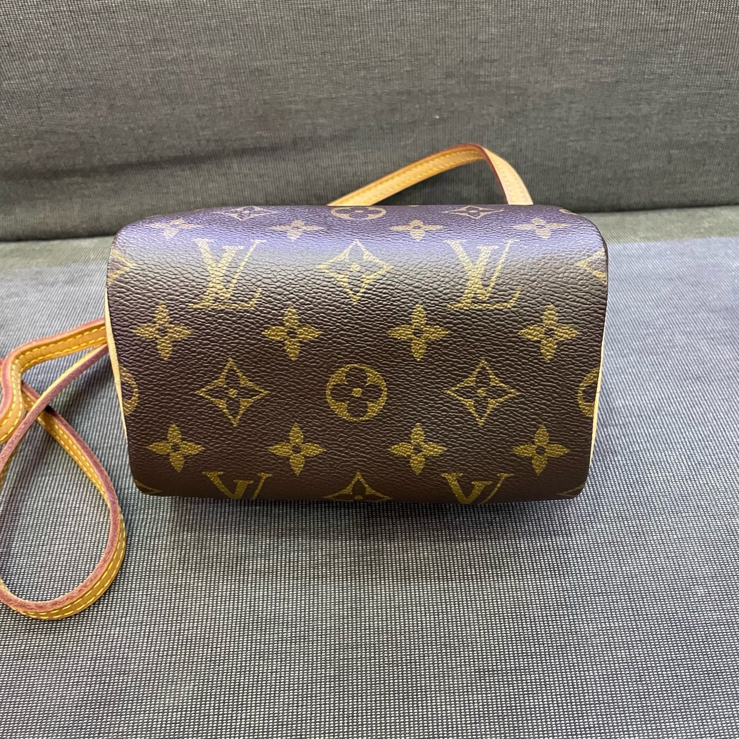 Louis Vuitton - Speedy Nano - Monogram coated canvas with Vachetta leather trim - Brown - (mini)