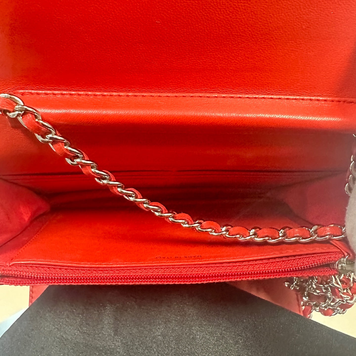 Chanel - Wallet on Chain (WOC) - Lambskin leather - Red - (Mini)