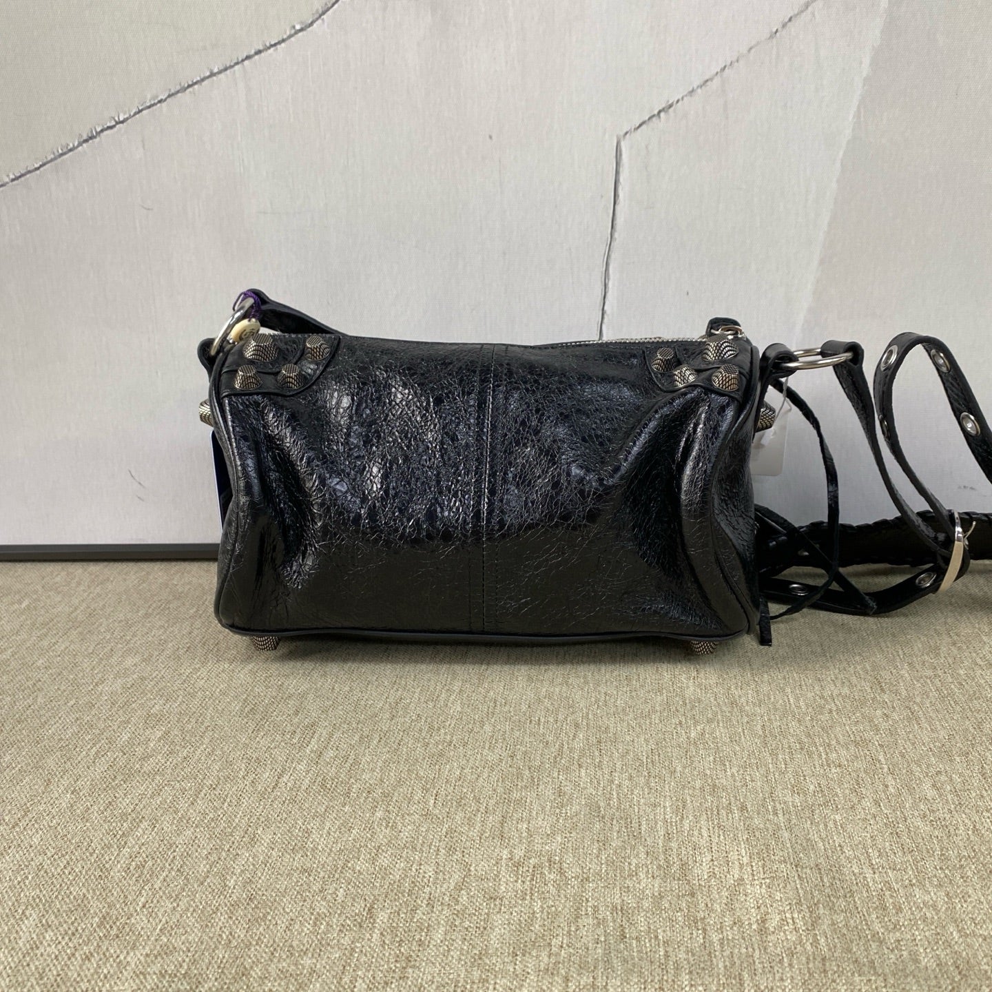 Balenciaga - Le Cagole Cylinder Bag - Cracked calfskin leather - Black - (small)
