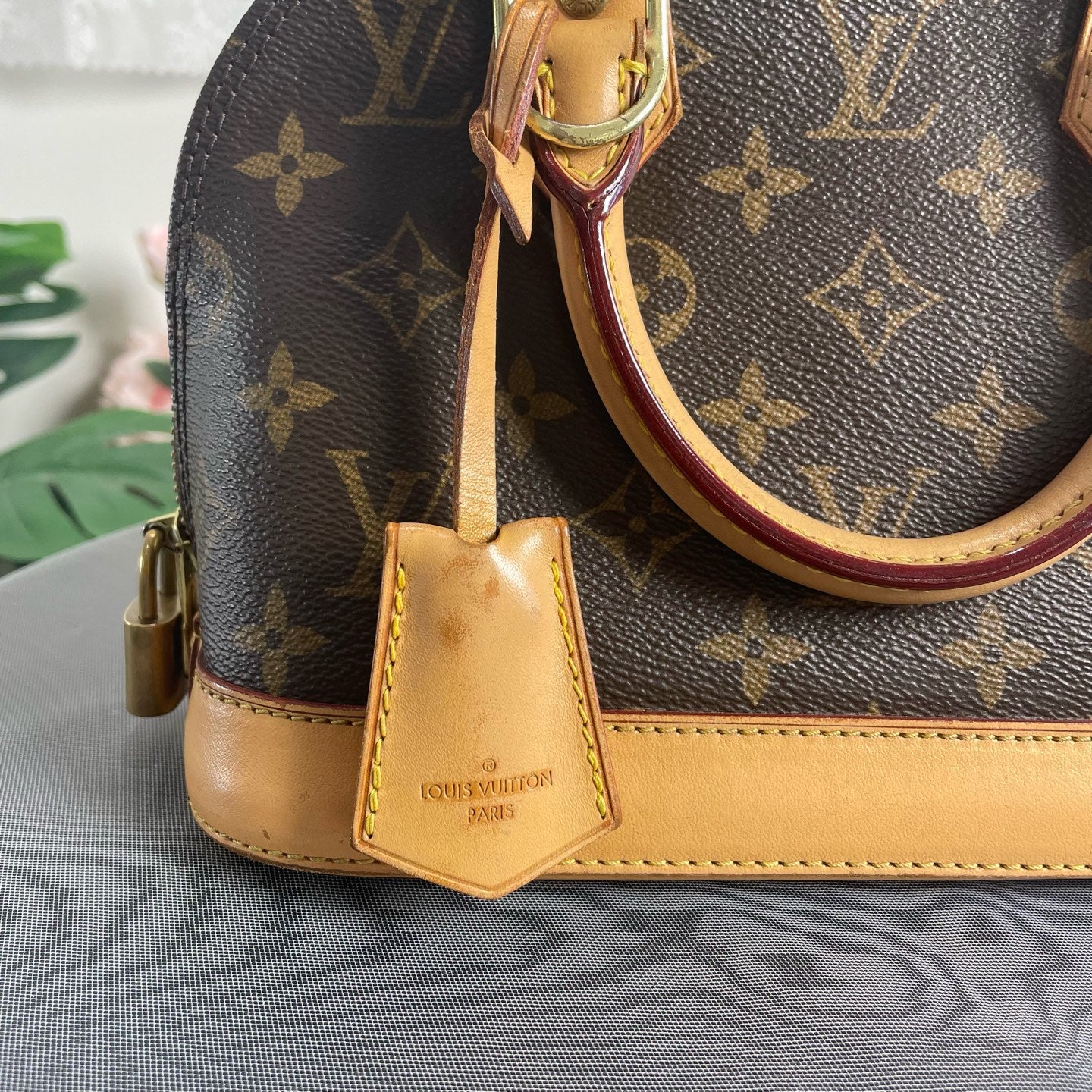 Louis Vuitton - Alma BB - Monogram coated canvas with Vachetta leather trim - Brown - (mini)