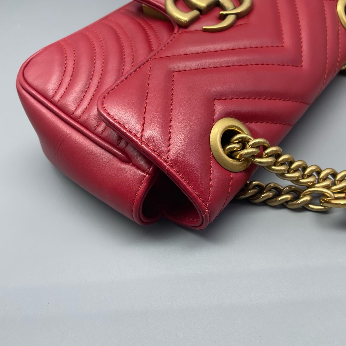 Gucci - GG Marmont Matelassé Small Shoulder Bag - Leather - Red - (mini)