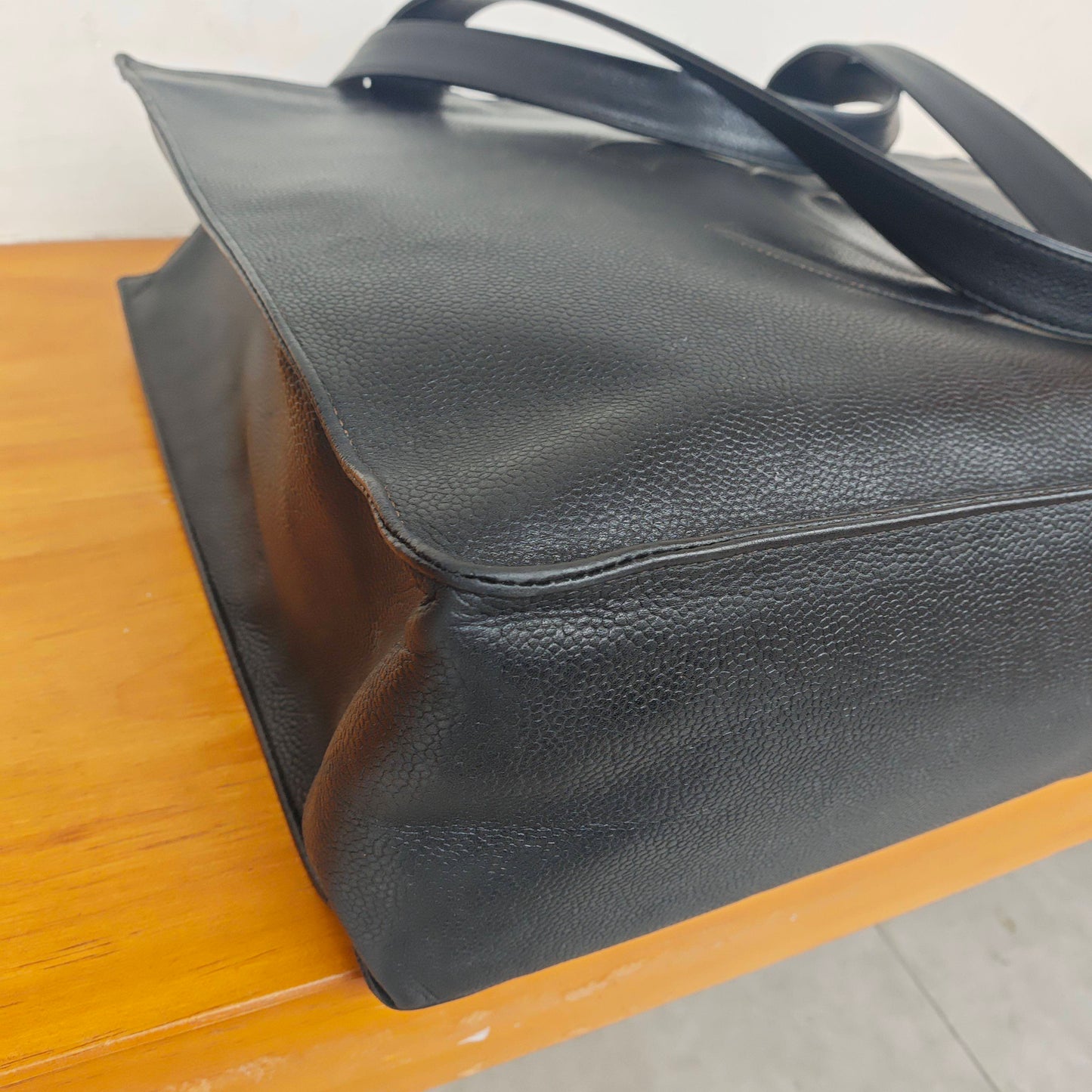 Chanel - Vintage Grained Leather Tote - Leather - Black - (Large)
