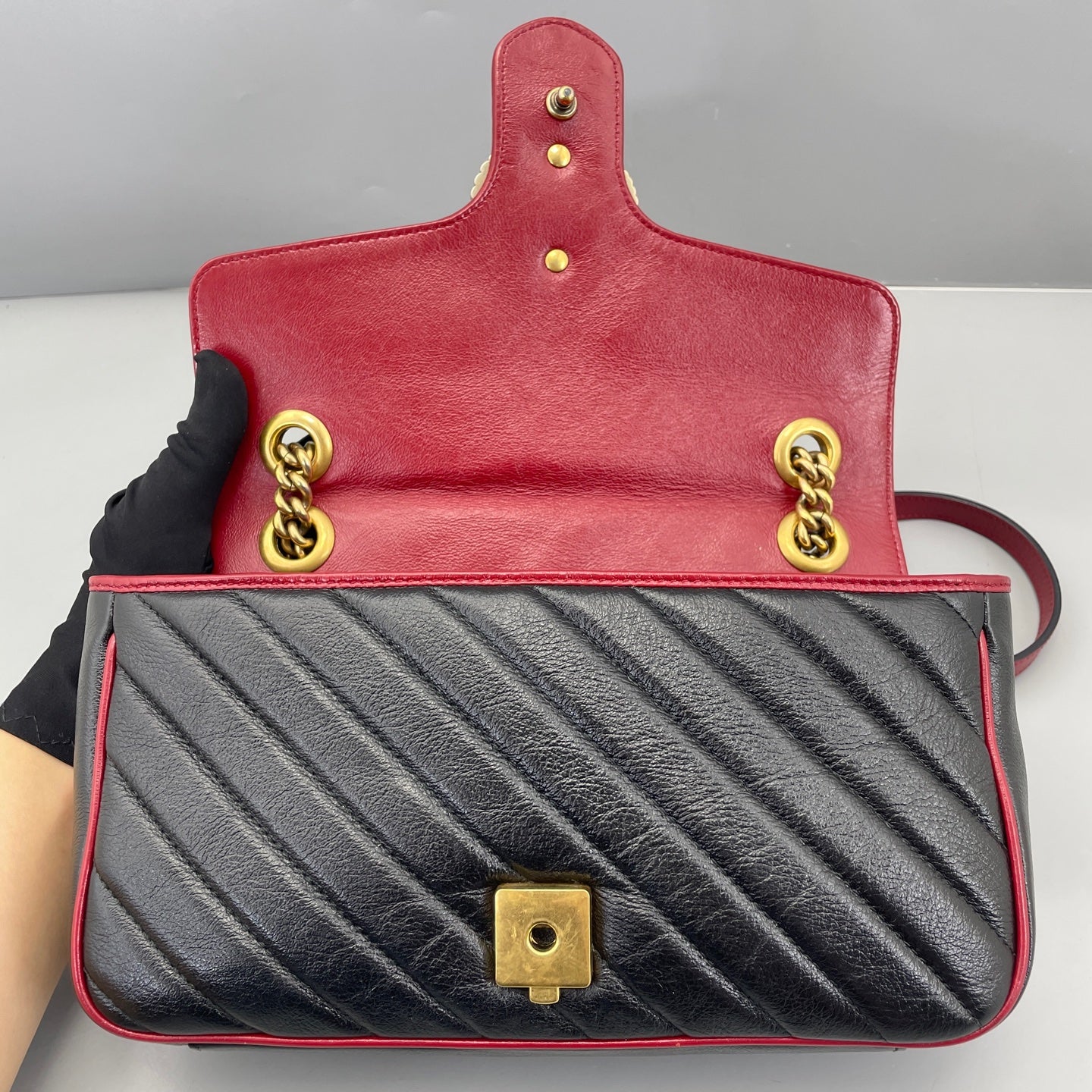 Gucci - GG Marmont Small Shoulder Bag - Leather - Black with Red Trim - (small)