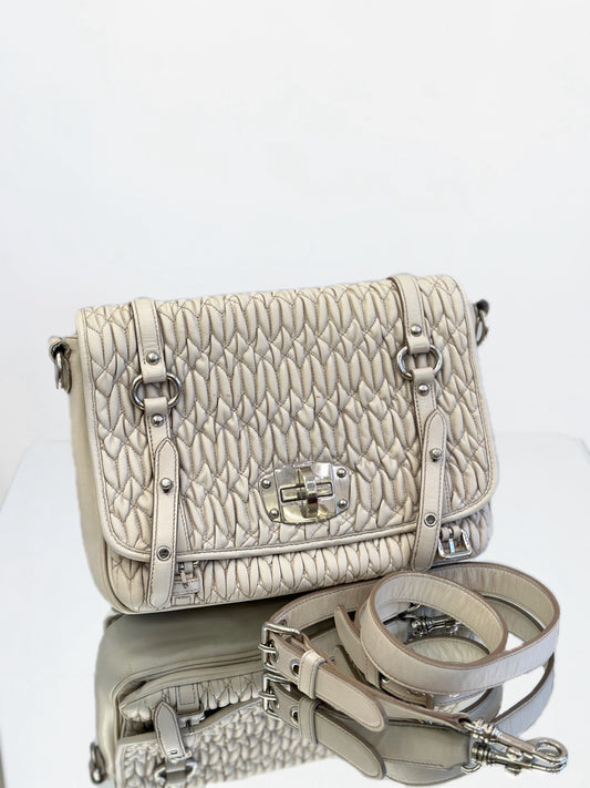 Miu Miu - Matelassé Messenger Bag - Lambskin leather - Grey - (medium)