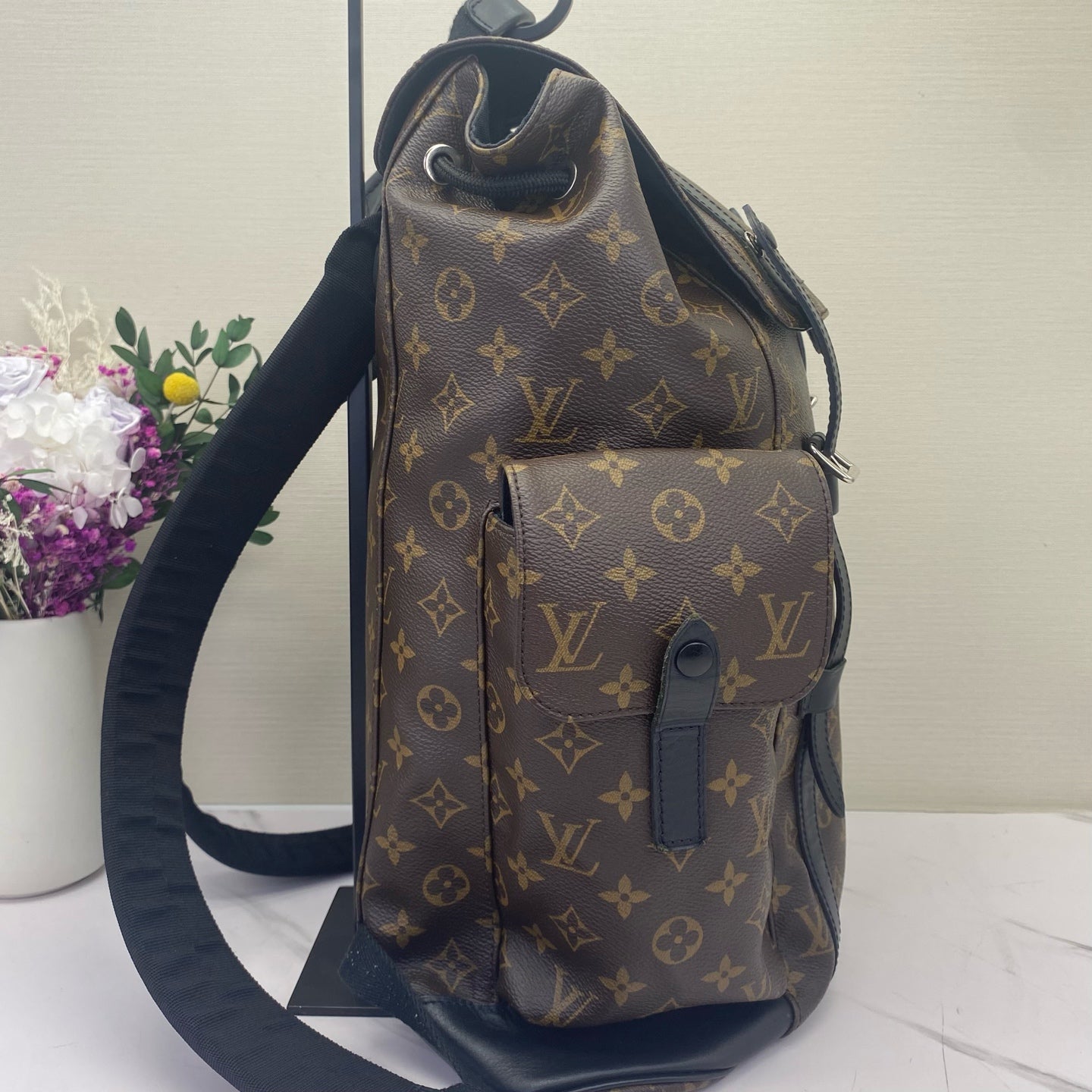 Louis Vuitton - Christopher - Monogram coated canvas with black leather trim - Brown - (large)