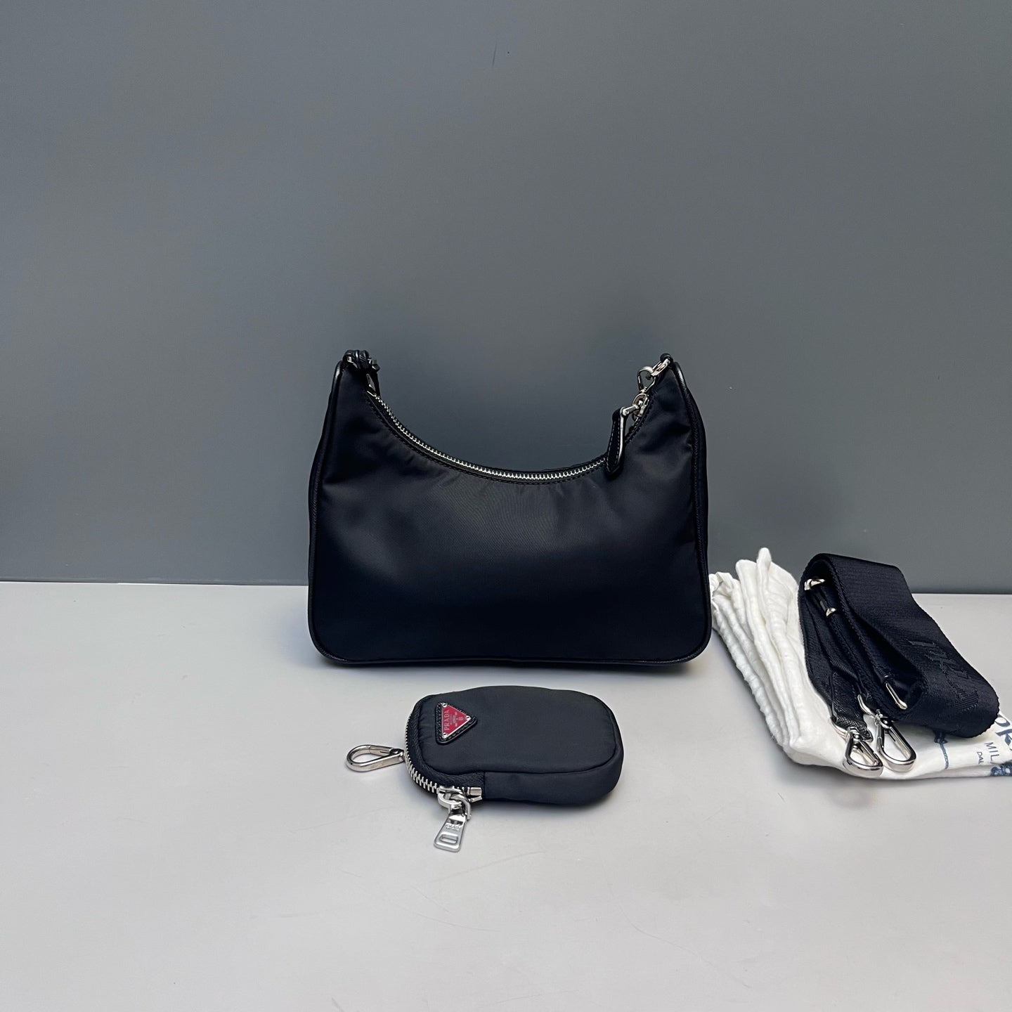 Prada - Re-Edition 2005 Shoulder Bag - Synthetic - Black - (mini)