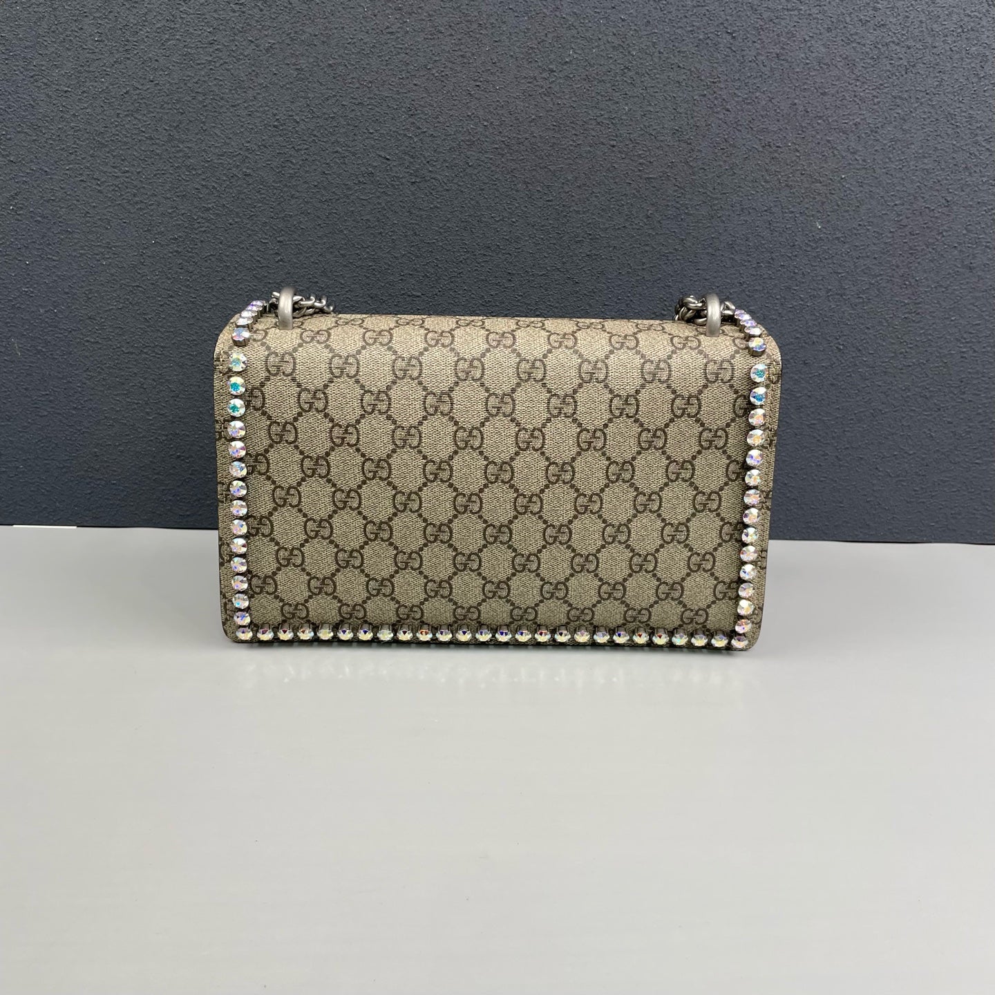 Gucci - Dionysus GG Supreme Shoulder Bag with Crystal Embellishment - GG Supreme coated canvas and pink suede leather with iridescent crystal embellishments - Beige, Pink and Multicolour crystals with Silver-Tone Hardware - (Medium)