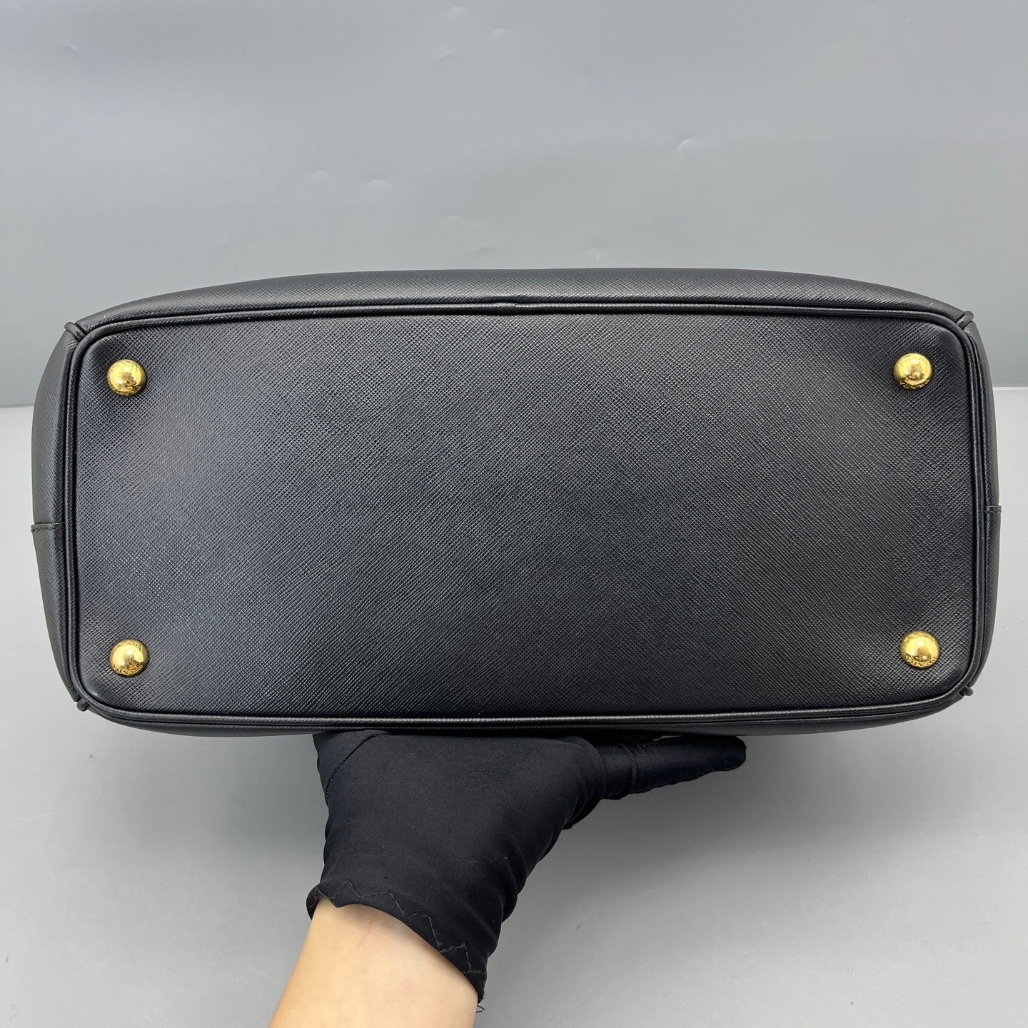 Prada - Saffiano Lux Double-Zip Tote (Galleria Bag) - Saffiano leather - Black - (medium)