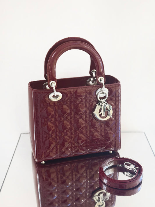 Dior - Lady Dior 5-Grids - Patent leather - Red - (Medium)