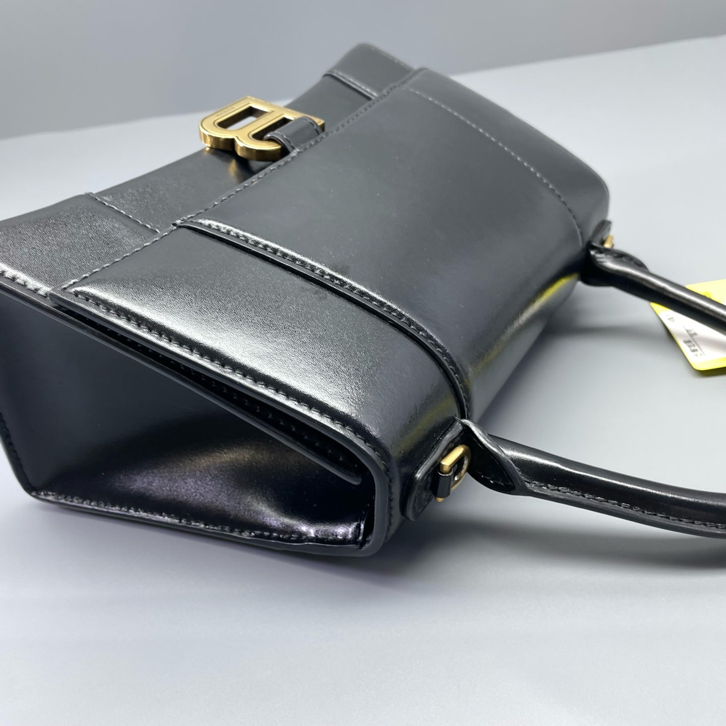 Balenciaga - Hourglass Top Handle Bag - Leather - Black - (Small)