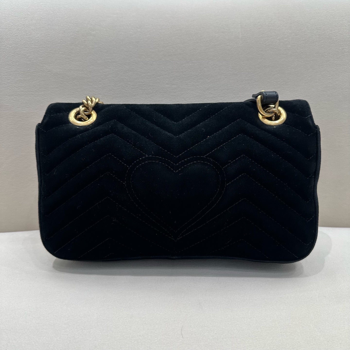 Gucci - GG Marmont Small Shoulder Bag - Velvet - Black - (small)