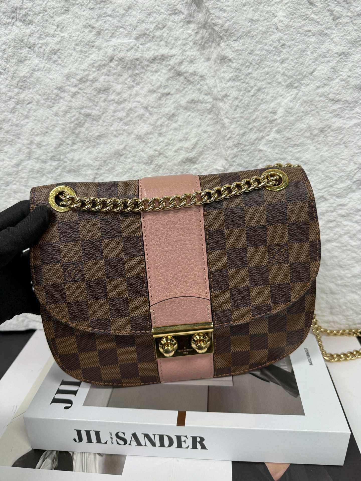 Louis Vuitton - Damier Ebene Pink Saddle Chain Bag - Coated canvas with grained leather trim - Brown and Pink with Gold-Tone Hardware - (Mini)