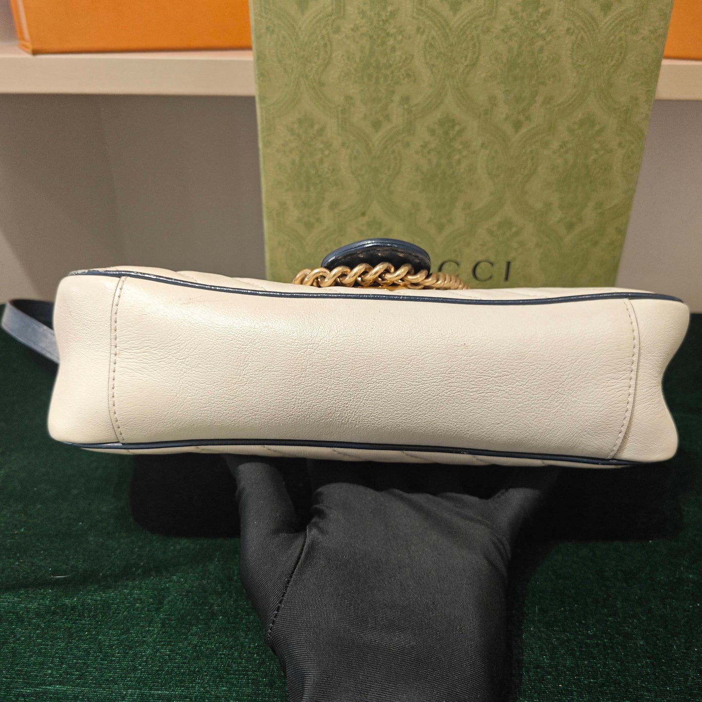 Gucci - Marmont - Leather - Beige with Navy Accents - (medium)