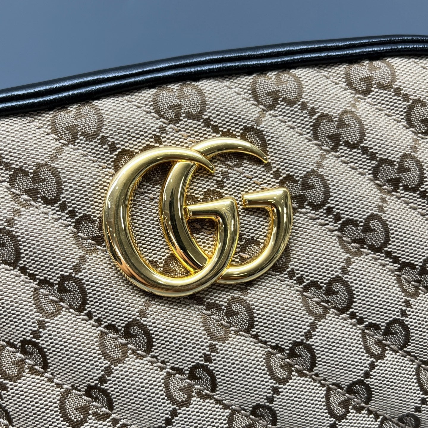 Gucci - GG Marmont Camera Bag - GG Monogram Canvas with Leather Trim - Multicolour - (Small)