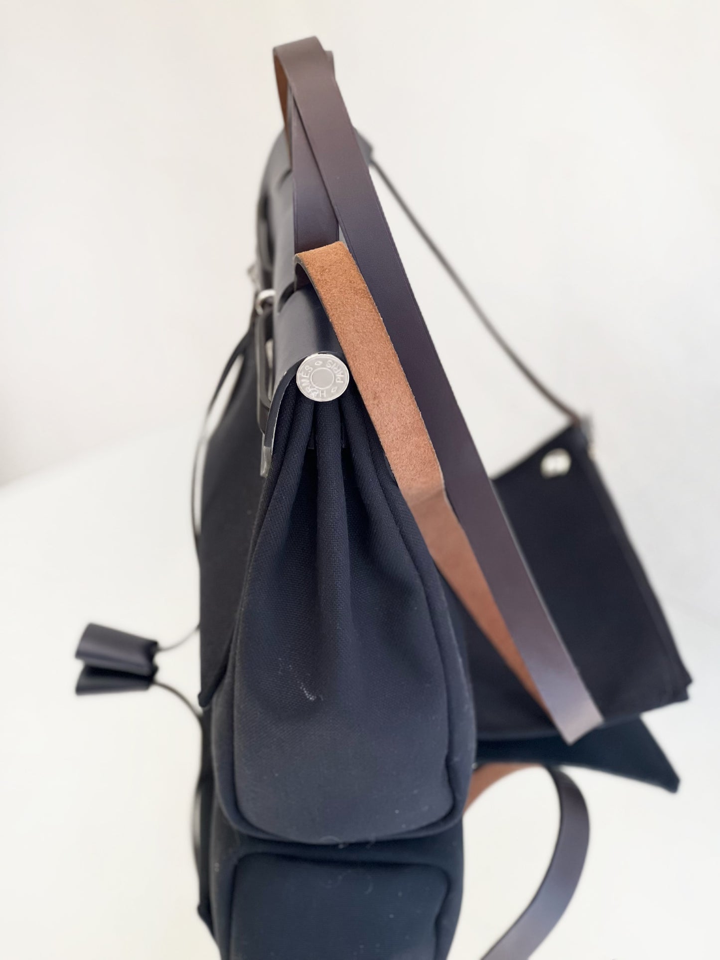 Hermes - Herbag 31 - Canvas with Vachetta Hunter Leather trim - Black - (medium)