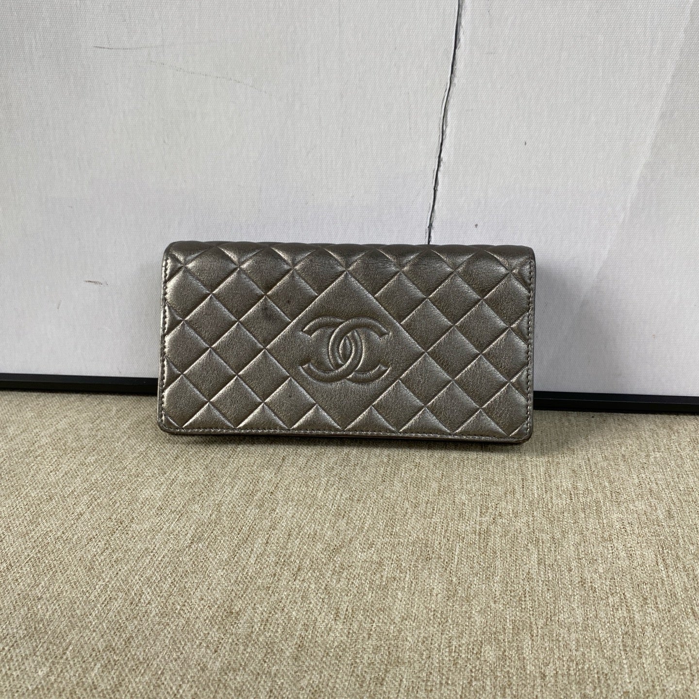 Chanel - Classic Flap Long Wallet - Metallic calfskin leather - Metallic Grey - (Standard)