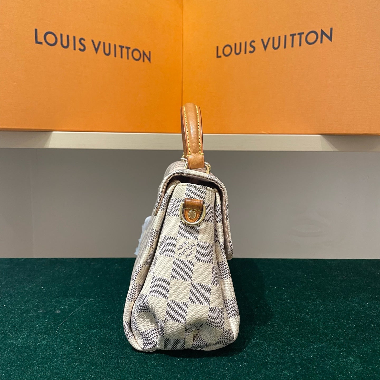 Louis Vuitton - Pallas Tassel - Damier Azur coated canvas with Vachetta leather trim - White - (Small)