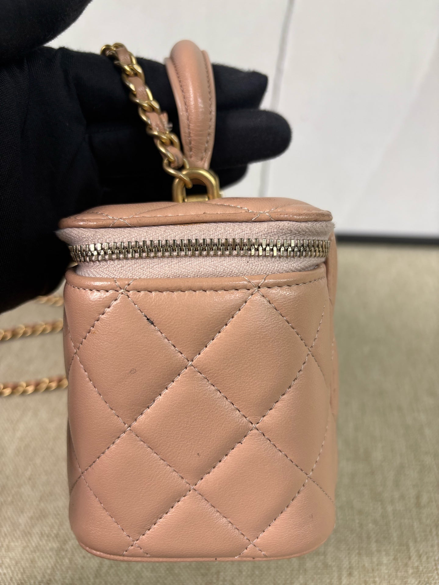 Chanel - Vanity Case with Top Handle - Lambskin leather - Pink - (mini)