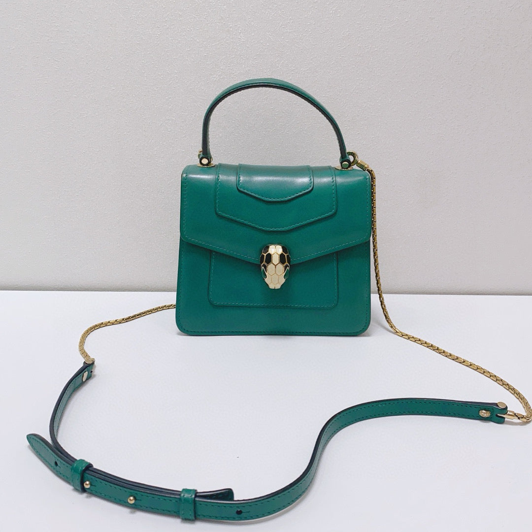Bvlgari - Serpenti Forever Accordion Bag - Leather - Green - (small)