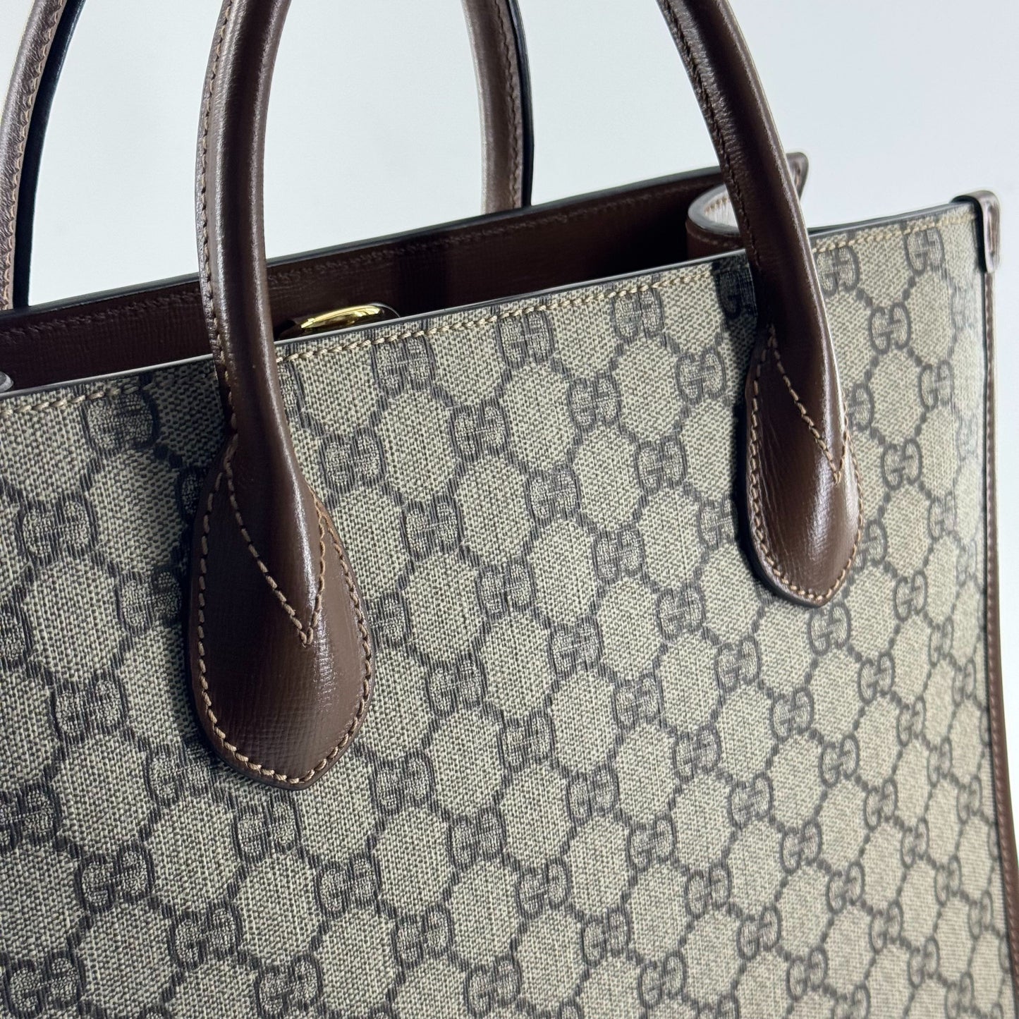 Gucci - Ophidia Small Tote Bag - GG Supreme coated canvas with leather trim - Beige and Brown - (small)