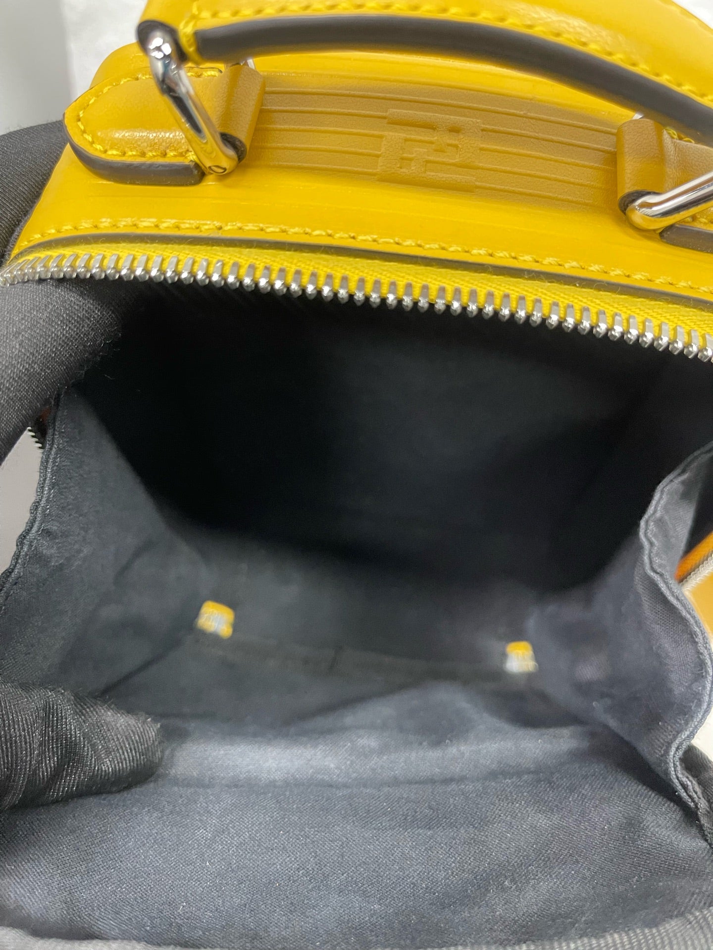 Fendi - Camera Bag Crossbody Bag - Leather - Yellow - (mini)