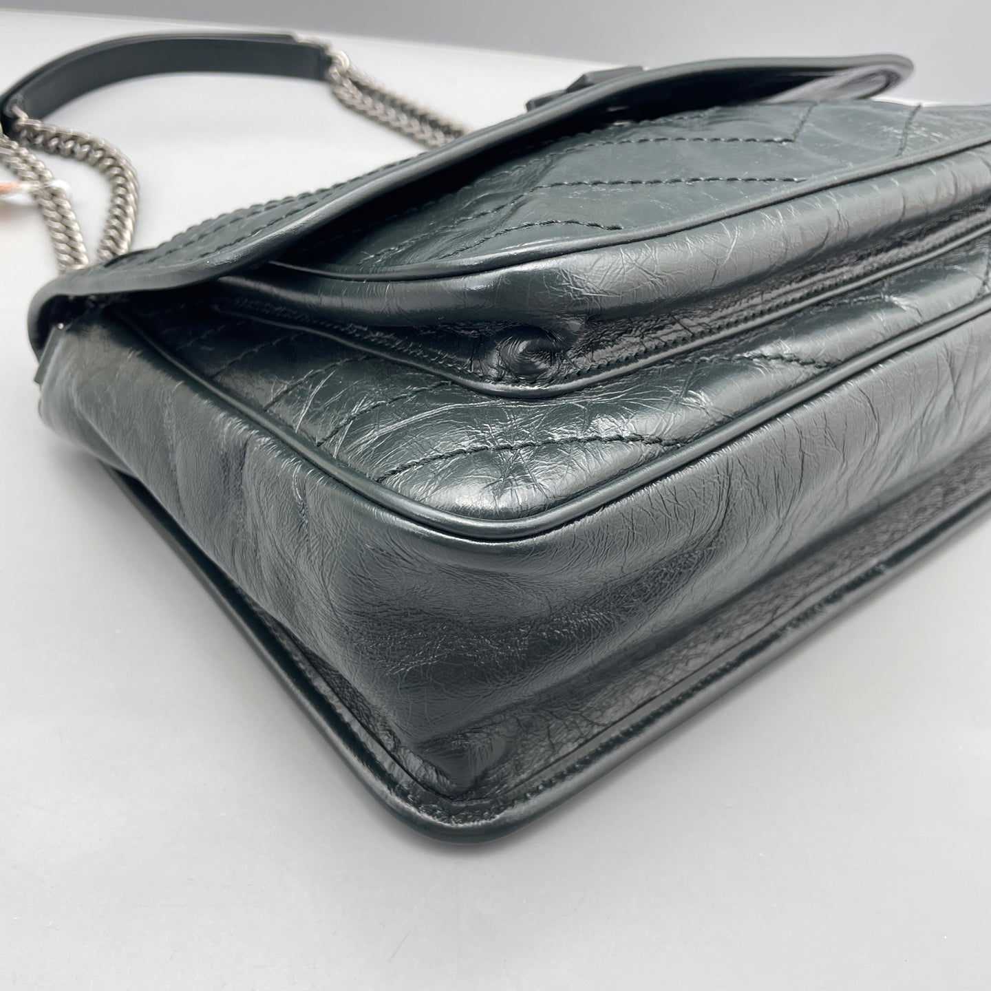 Saint Laurent - Niki Medium - Crinkled vintage leather - Dark Green - (medium)