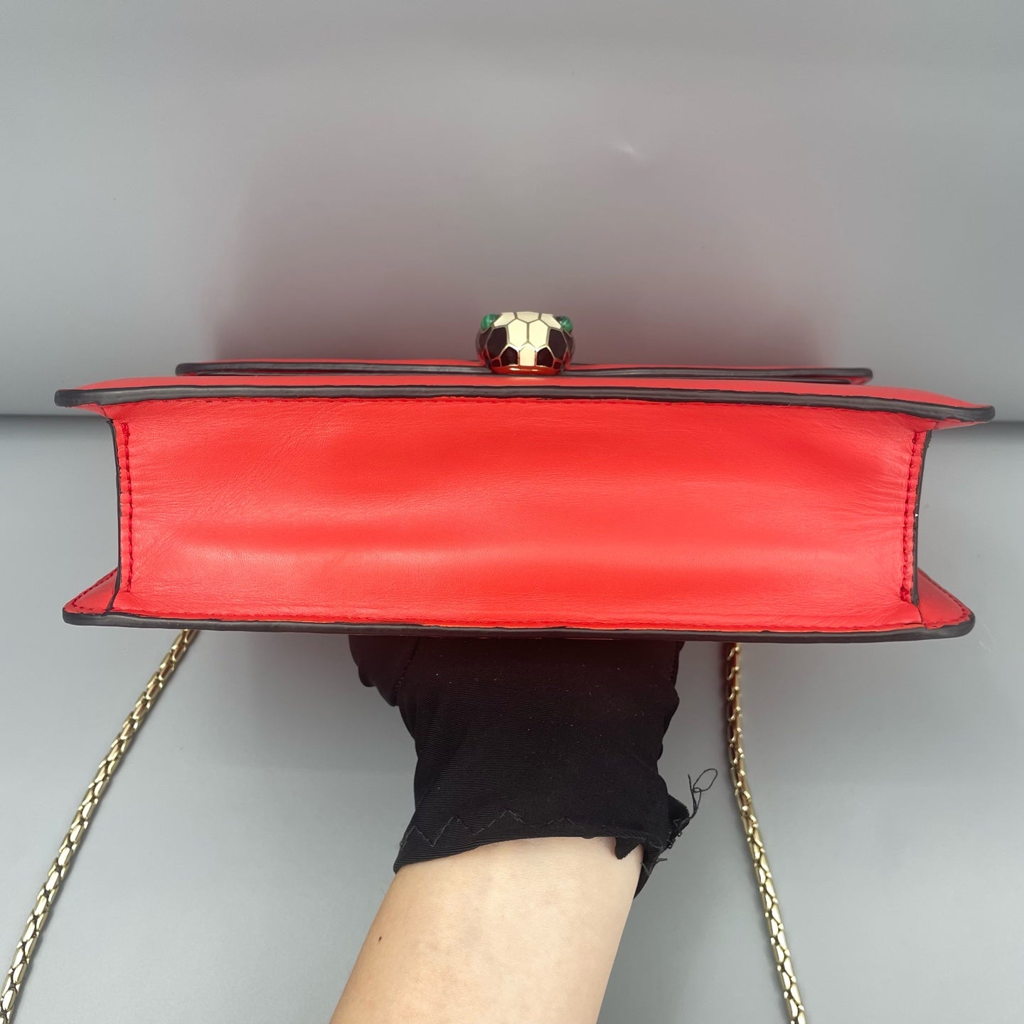 Bvlgari - Serpenti Forever Horizontal - Calfskin leather - Orange-red with gold-tone hardware - (Small)
