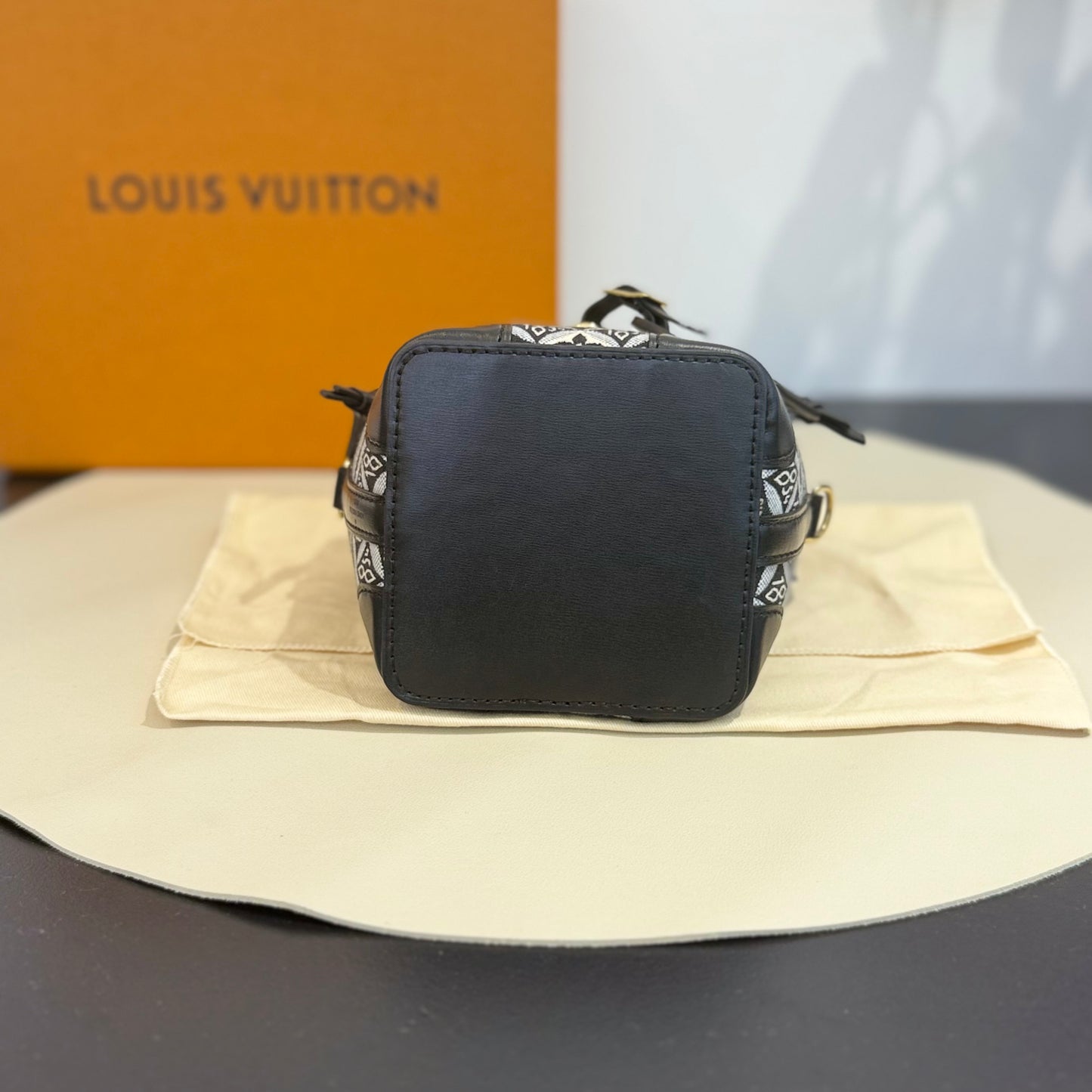 Louis Vuitton - Since 1854 Mini Bucket Bag - Jacquard canvas with leather trim - Black - (mini)