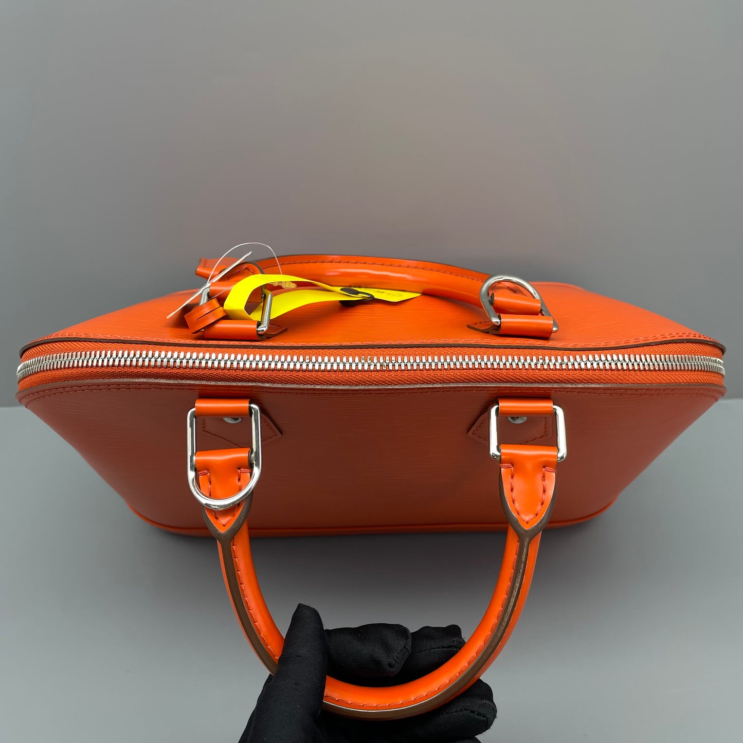 Louis Vuitton - Alma MM - Epi leather - Orange - (Medium)