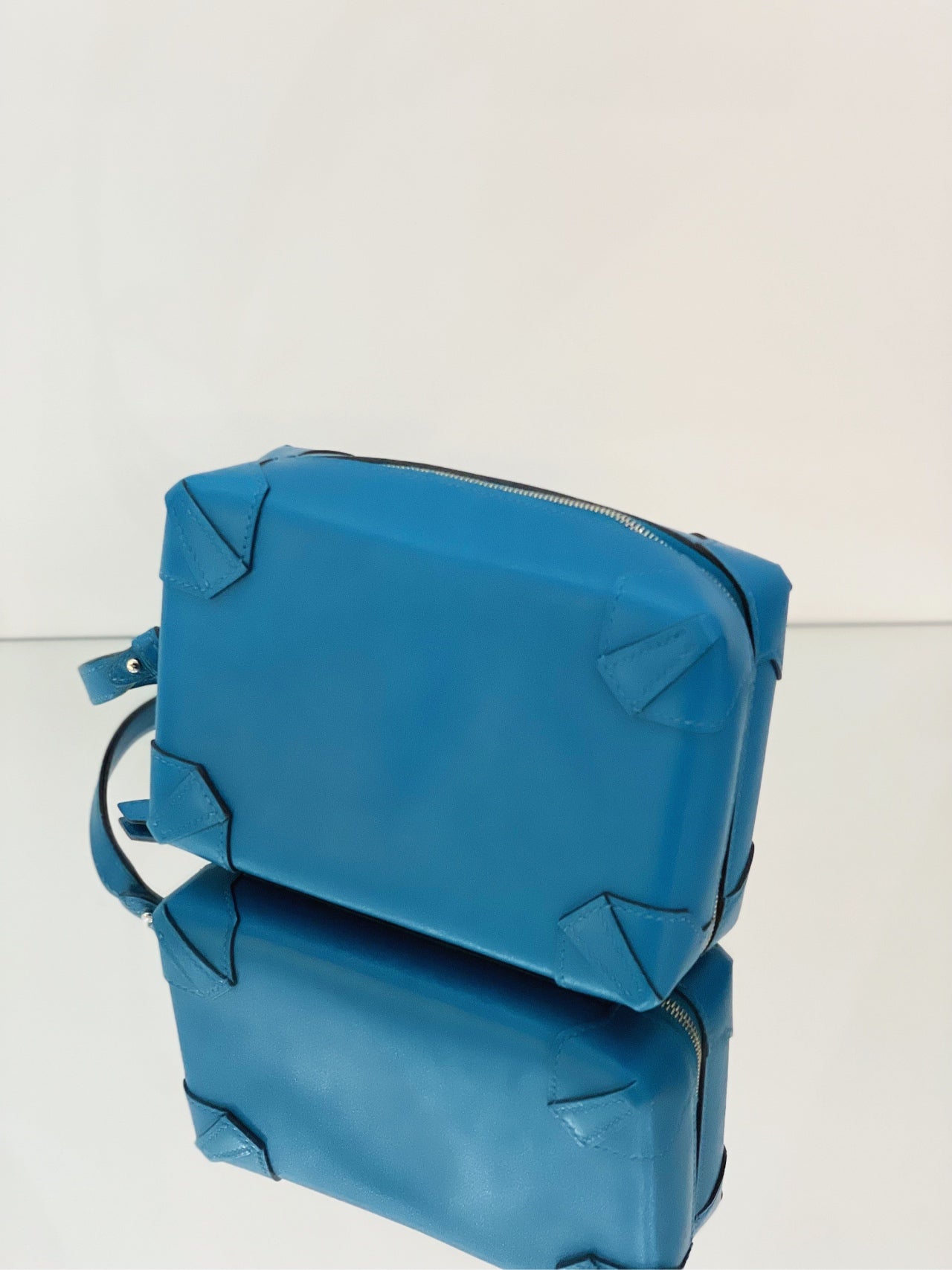 Hermès - Maxibox - TAD leather - Izmir Blue - (Small)