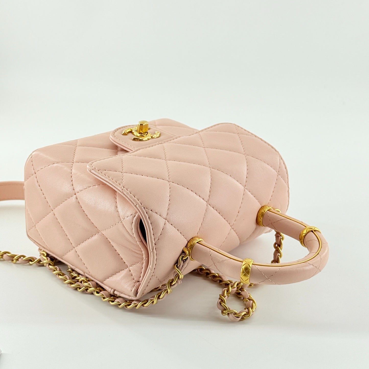 Chanel - 23S Mini Top Handle Flap Bag - Lambskin leather - Pink - (Mini)