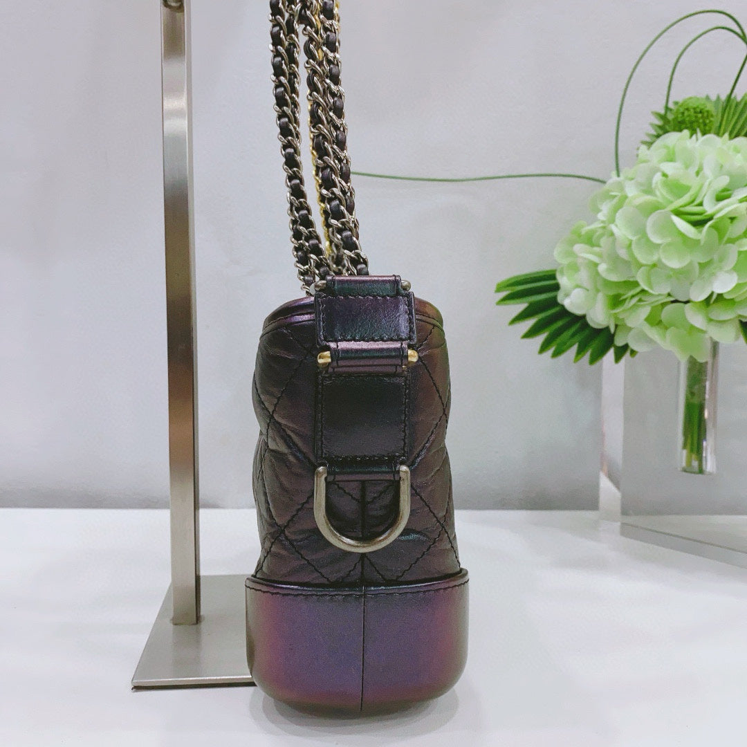 Chanel - Gabrielle Hobo Bag (Small) - Aged calfskin and iridescent calfskin leather - Black with iridescent sheen - (Small)