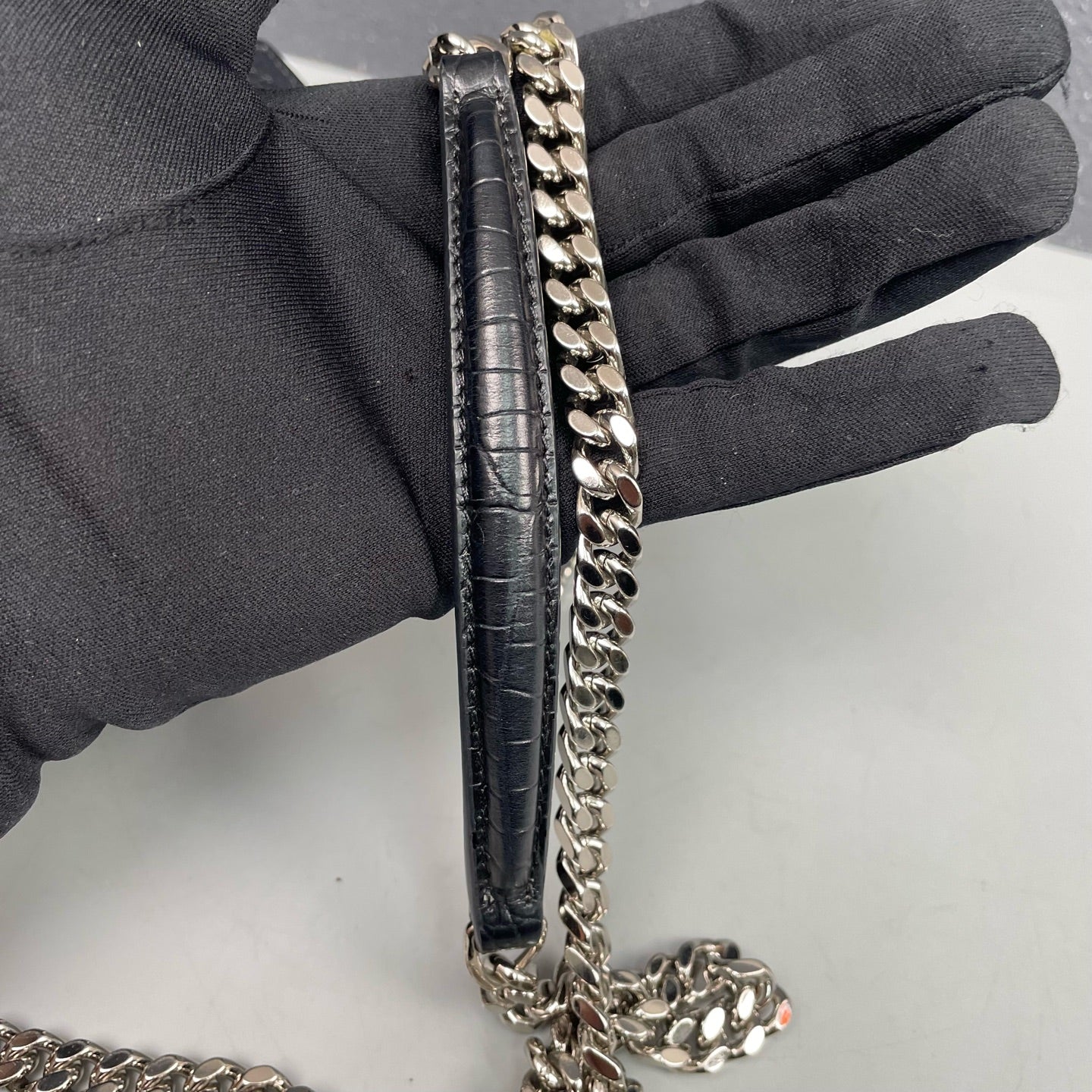 Saint Laurent - Sunset Medium Chain Bag - Embossed leather - Black - (Medium)