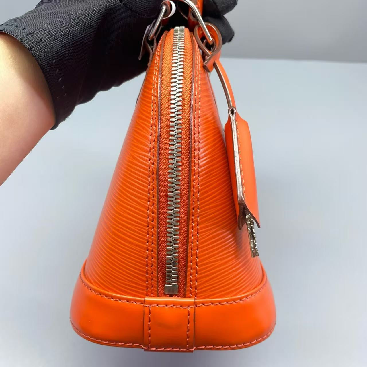 Louis Vuitton - Alma BB - Epi leather - Orange - (mini)