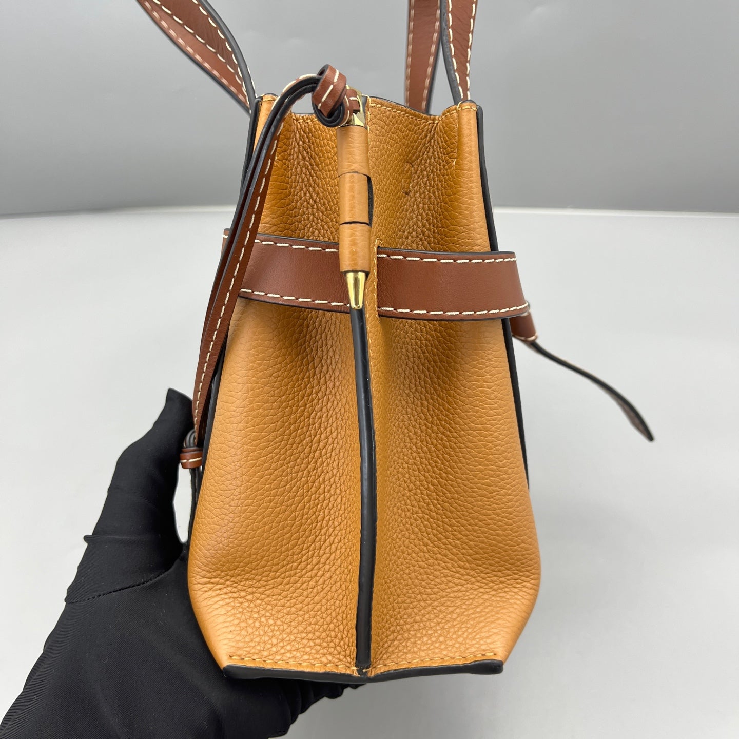 Loewe - Gate Top Handle - Grained calfskin leather with smooth calfskin leather trim - Caramel with Dark Brown trim - (medium)