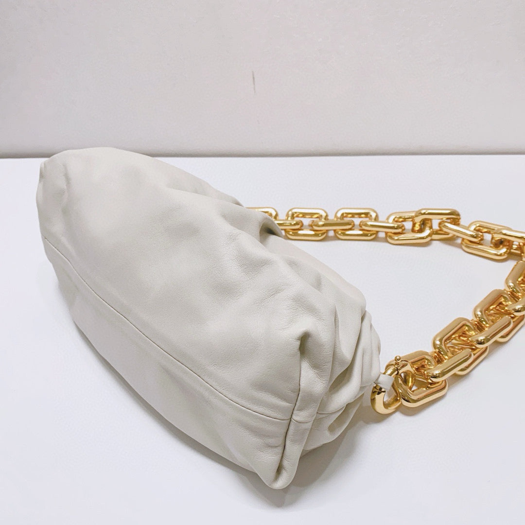 Bottega Veneta - The Chain Pouch - Calfskin leather - White - (small)