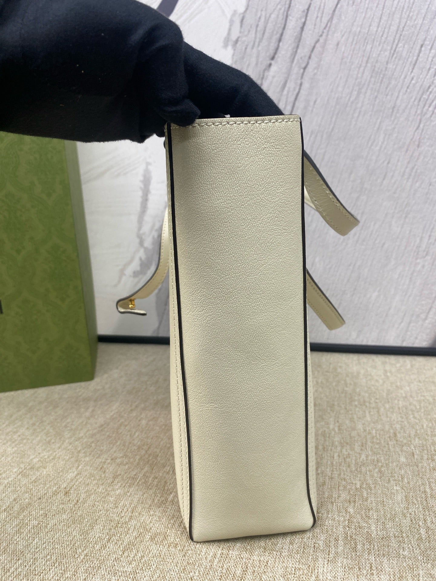 Gucci - Dahilia Small Tote - Leather - White - (Medium)
