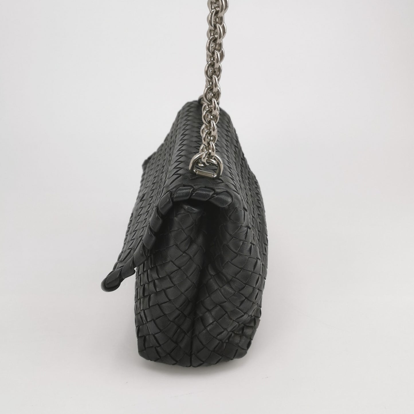 Bottega Veneta - Intrecciato Chain Flap Bag - Leather - Black - (Medium)