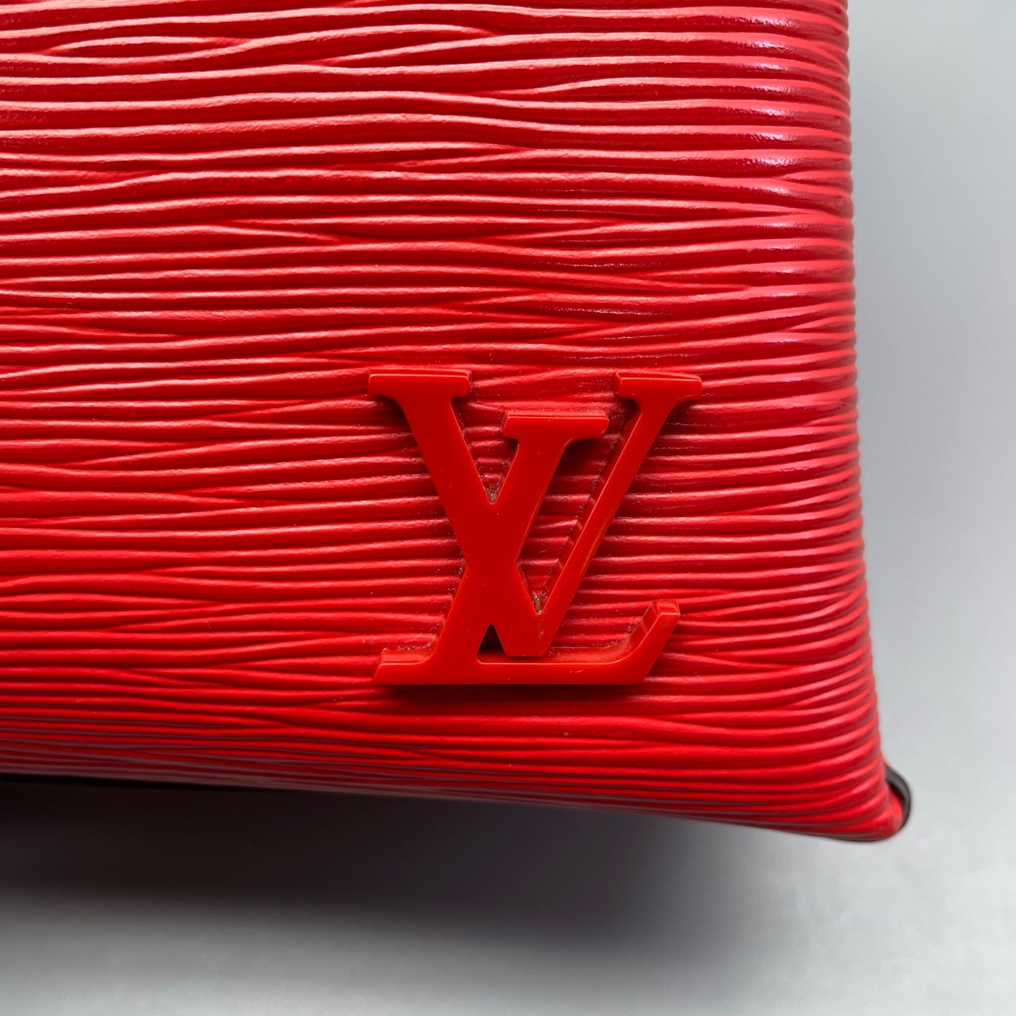 Louis Vuitton - Kleber - Epi Leather - Red - (medium)