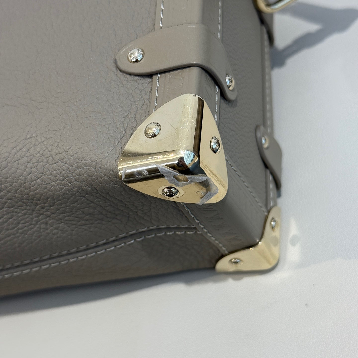 Louis Vuitton - Side Trunk - Grained leather - Grey - (mini)