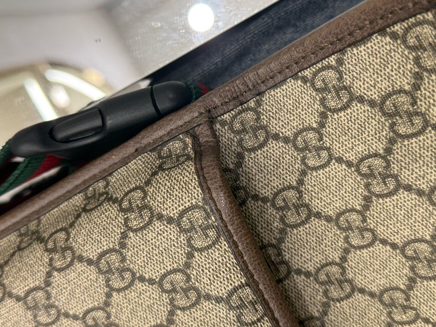 Gucci - GG Supreme Neo Vintage Tiger Head Belt Bag - GG Supreme canvas with leather trim - Beige - (small)