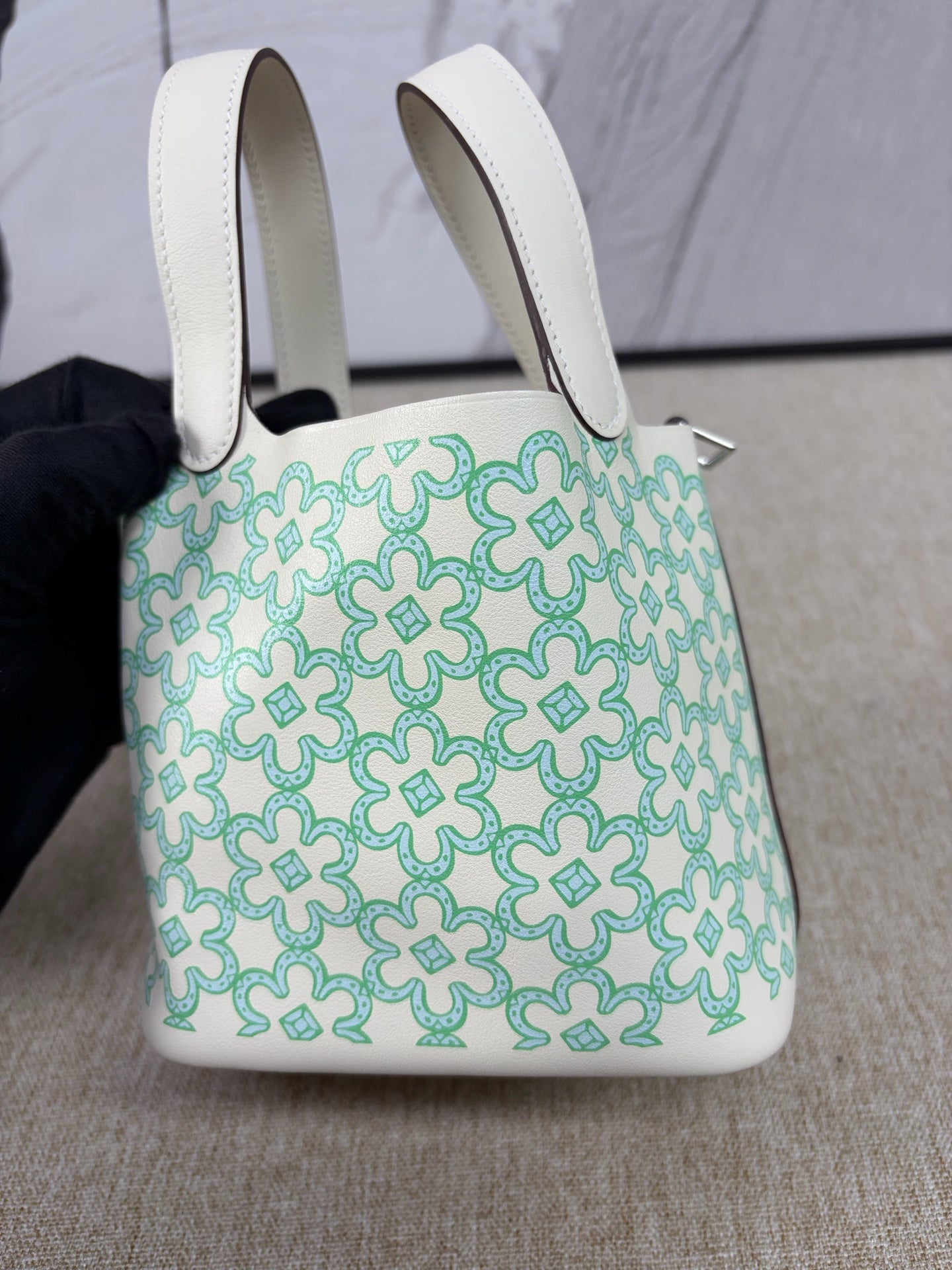 Hermès - Picotin Lock 14 Micro with Floral Pattern - Swift leather - White - (mini)