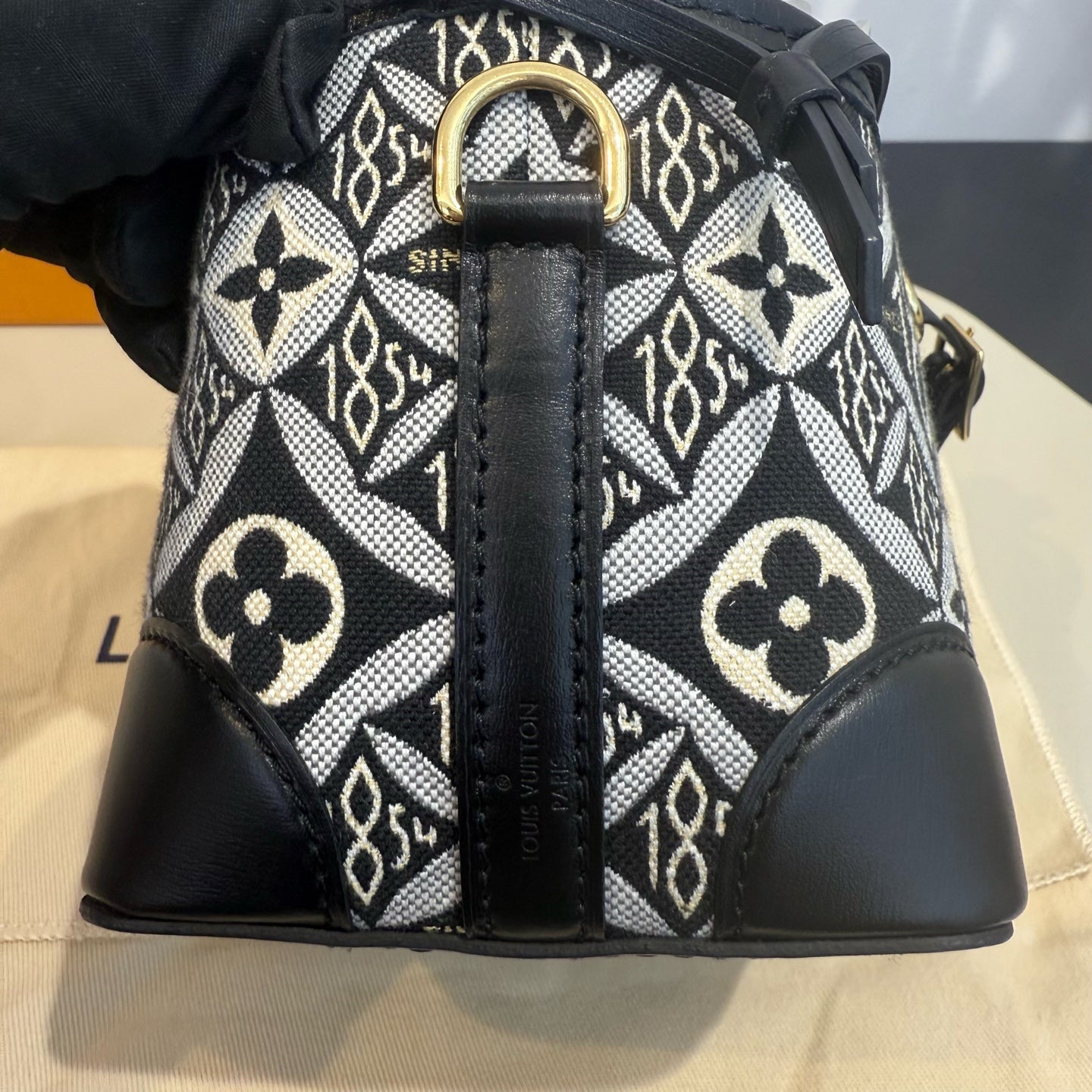 Louis Vuitton - Since 1854 Mini Bucket Bag - Jacquard canvas with leather trim - Black - (mini)