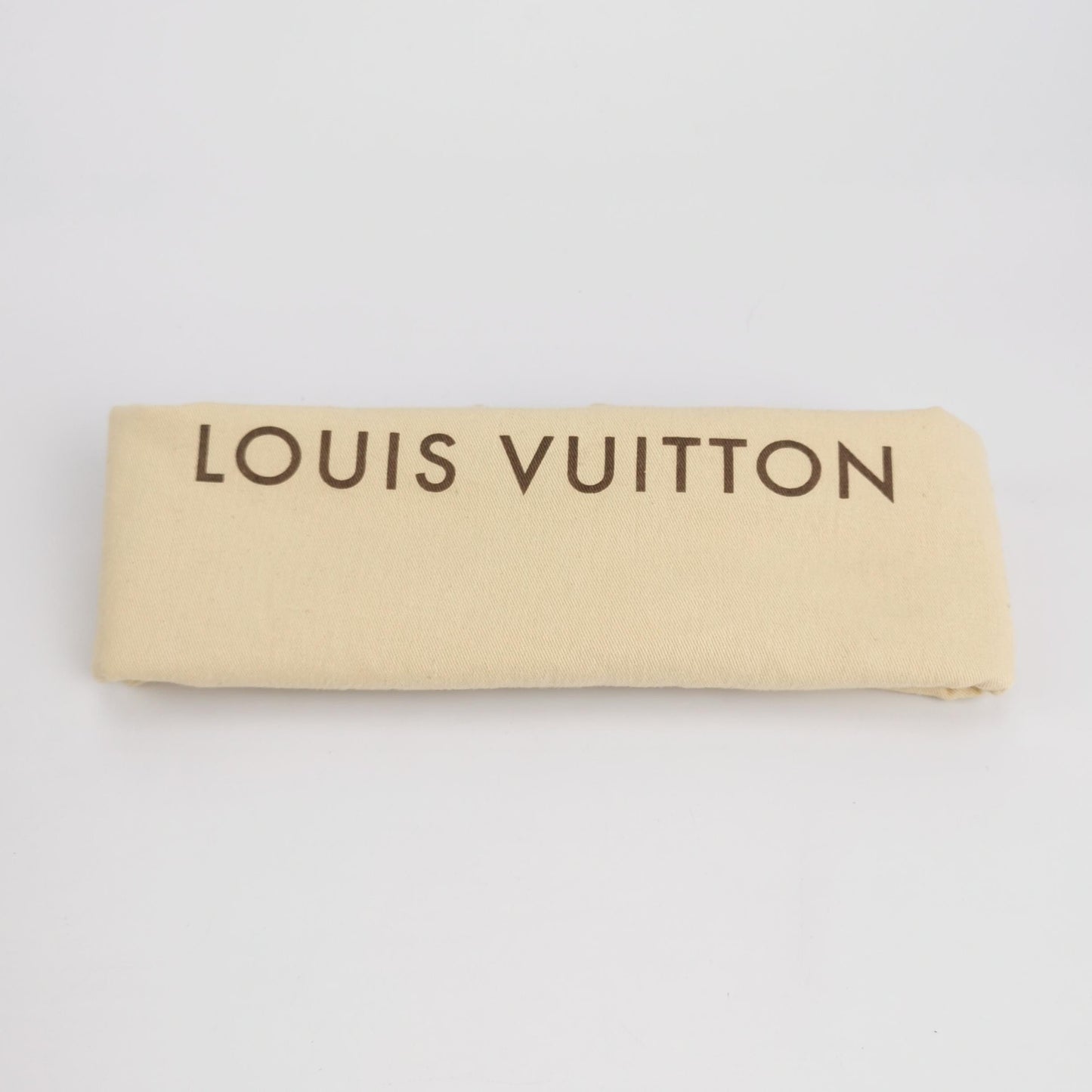 Louis Vuitton - Montsouris M45501 - Monogram coated canvas with natural Vachetta leather trim - Brown - (Medium)
