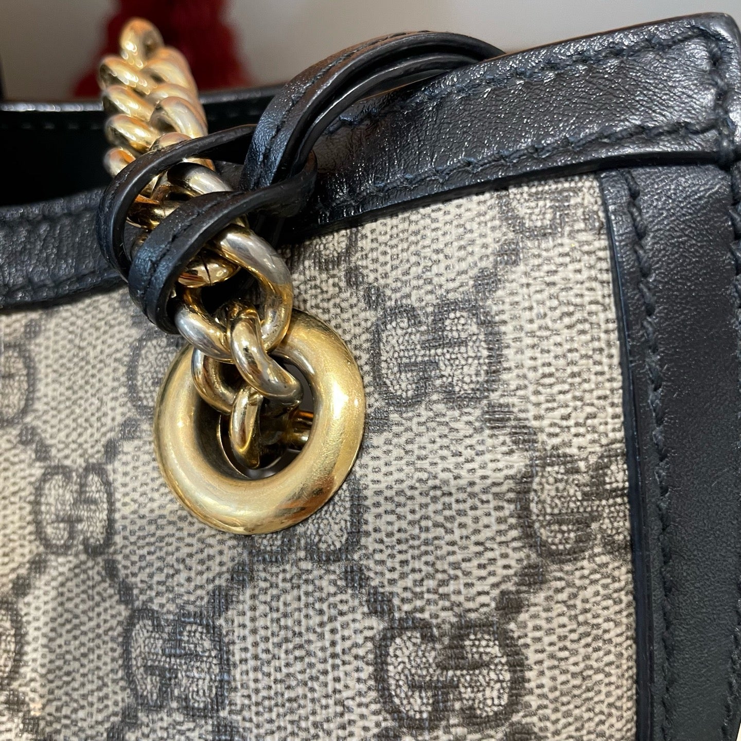 Gucci - Padlock GG Supreme Mini Top Handle Bag - GG Supreme canvas with black leather trim - Beige and Black - (mini)