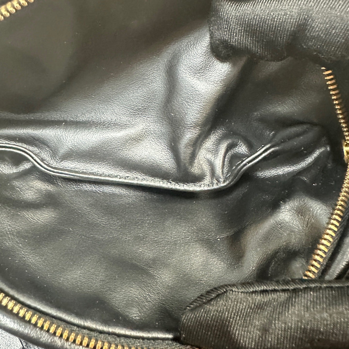 Bottega Veneta - Gemelli - Leather - Black - (Medium)