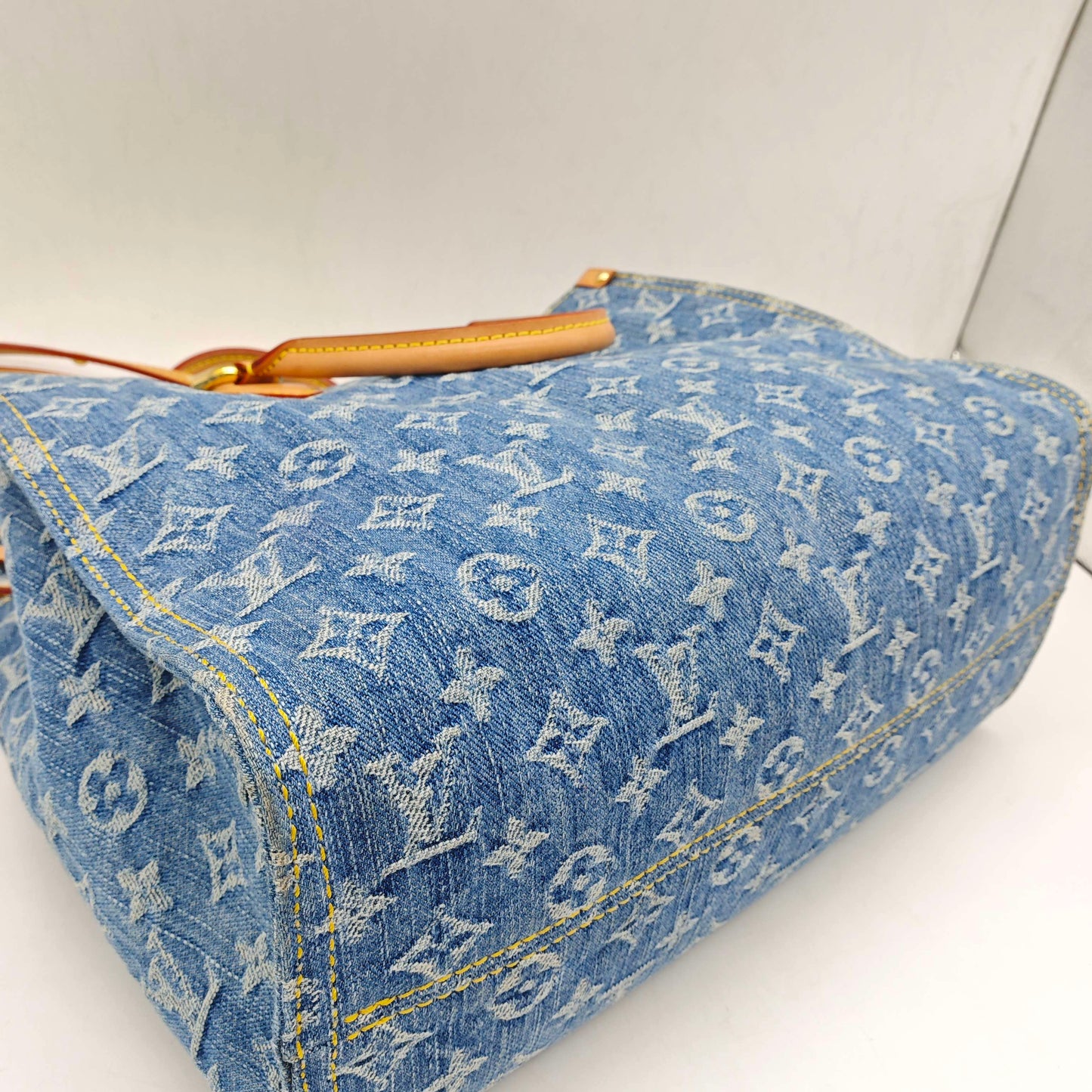 Louis Vuitton - OnTheGo - Denim - Jeans - Blue - (Large)