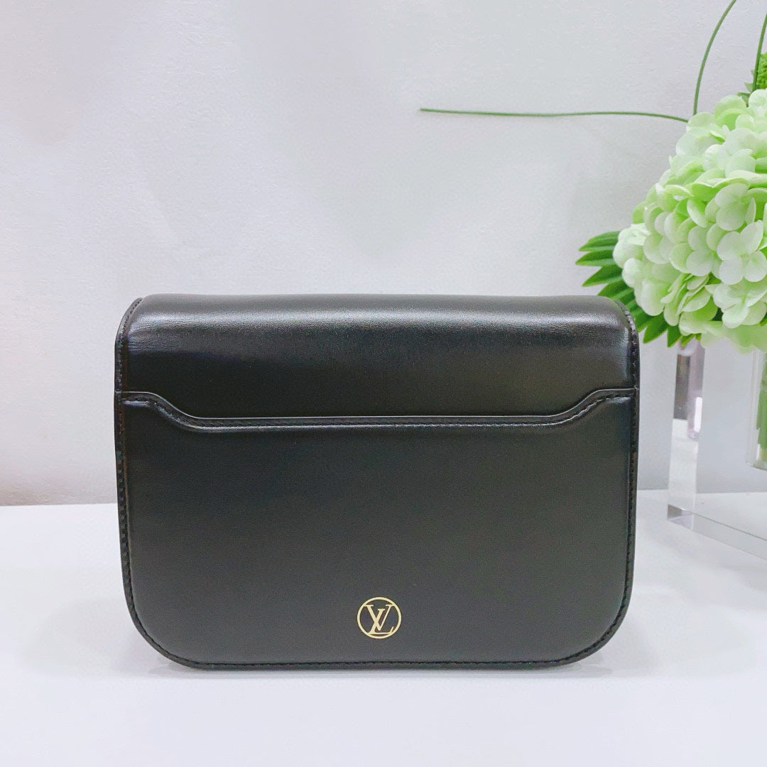 Louis Vuitton - ORSAY - Leather - Black - (medium)