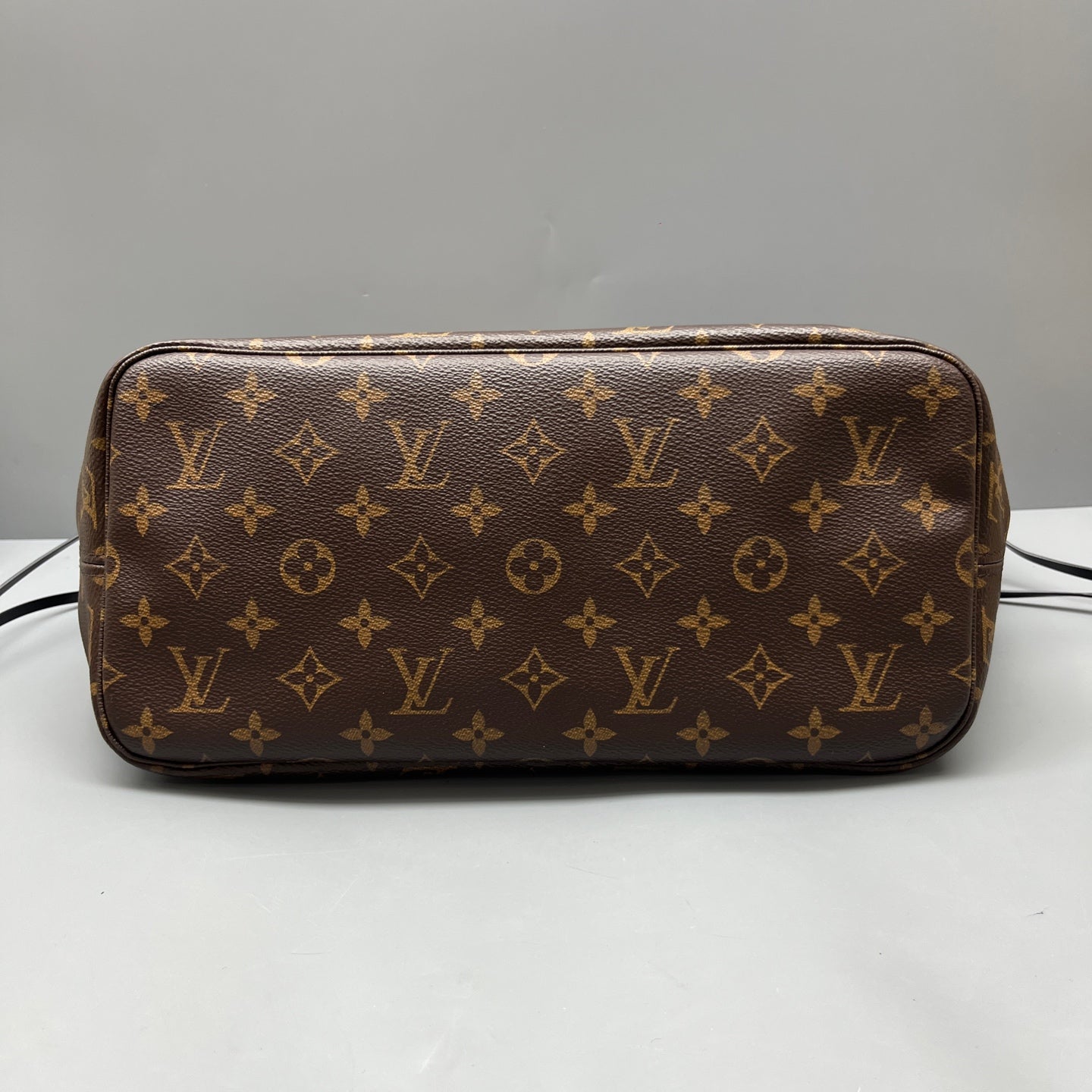 Louis Vuitton - Neverfull MM Monogram Patches - Monogram coated canvas with leather trim - Brown, Multicolour, Black, Red - (Medium)