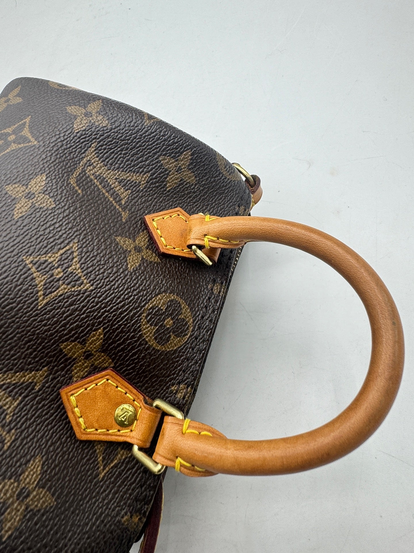 Louis Vuitton - Nano Speedy - Monogram coated canvas with natural cowhide leather trim - Brown - (Mini)